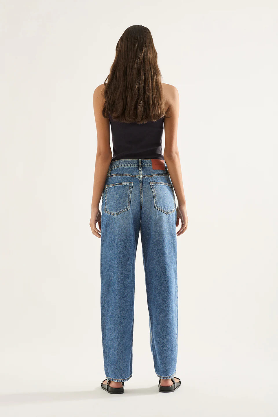 Avril Low Slouchy Wide Leg Jean | Moment Mid Blue