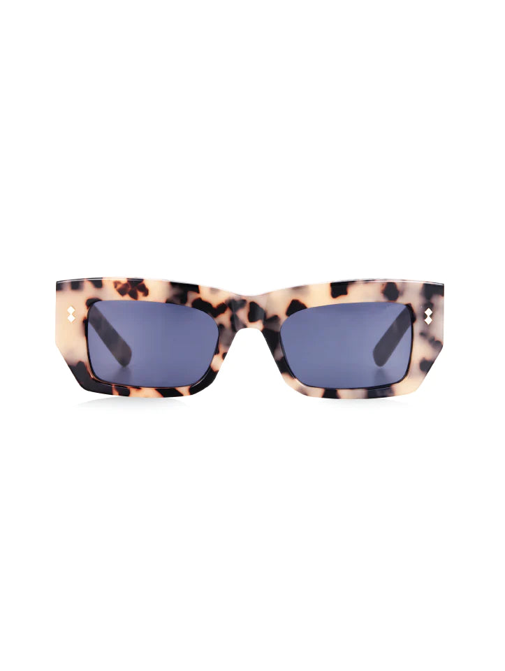 Sunglasses Far & Wide | Cookies & Cream