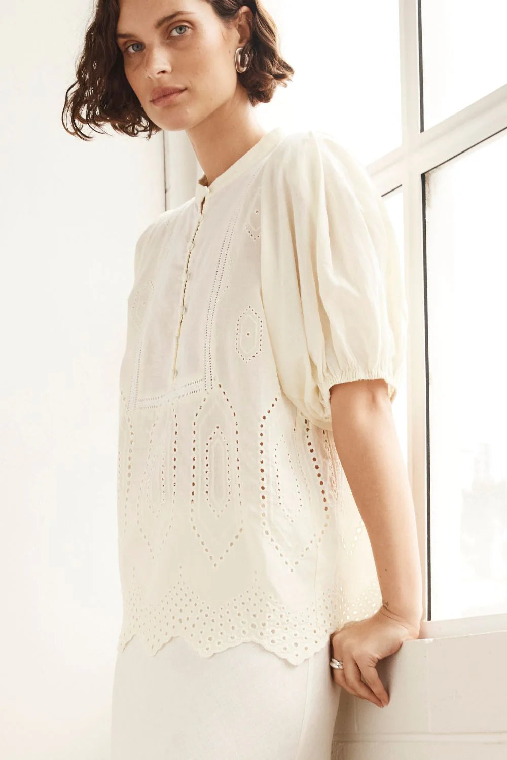 Gleam Top | Cream Broderie